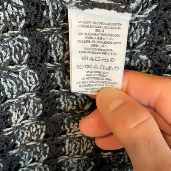 Free People sweater - Picture 7 of 9